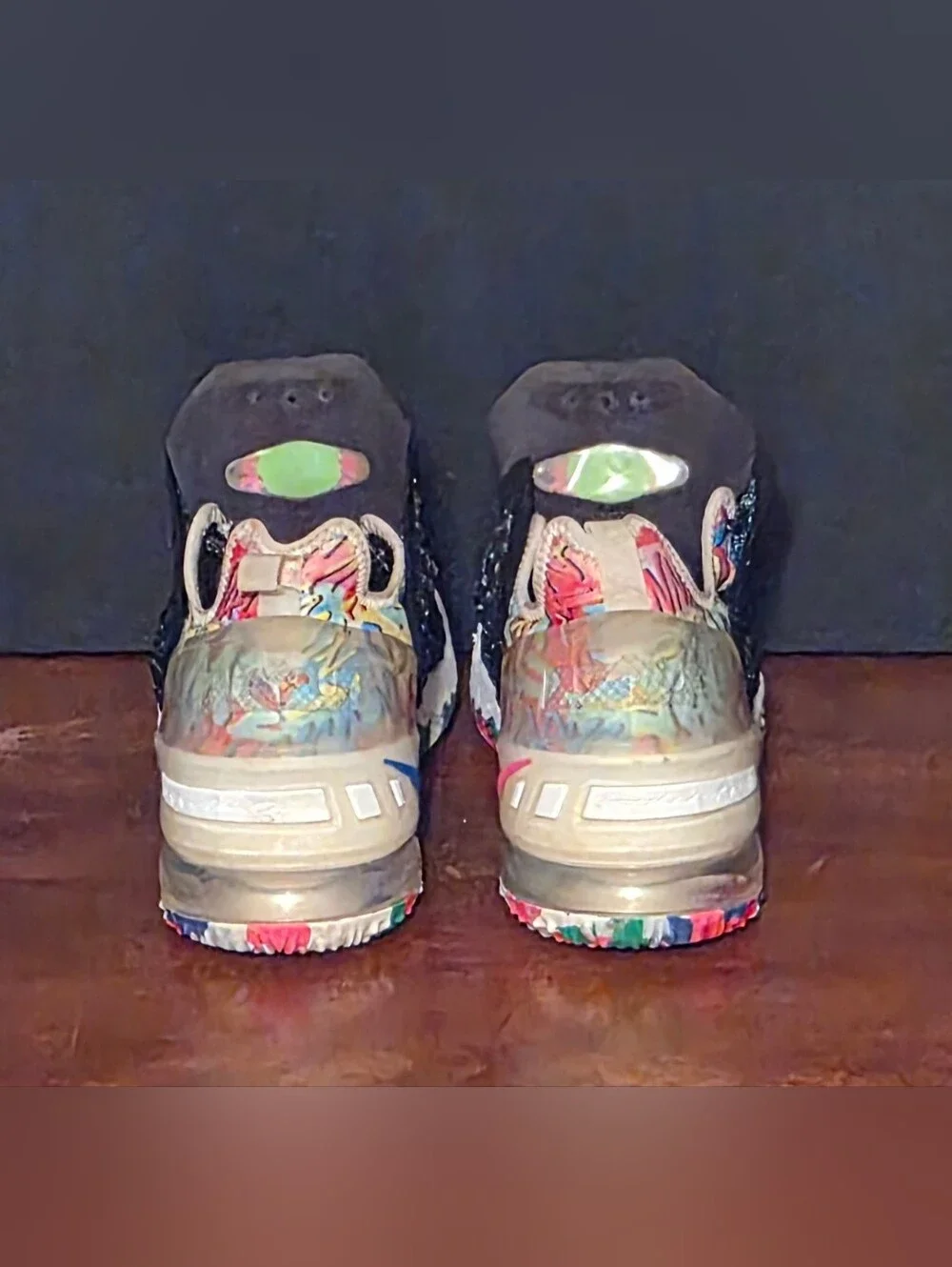 Nike Lebron James 18 